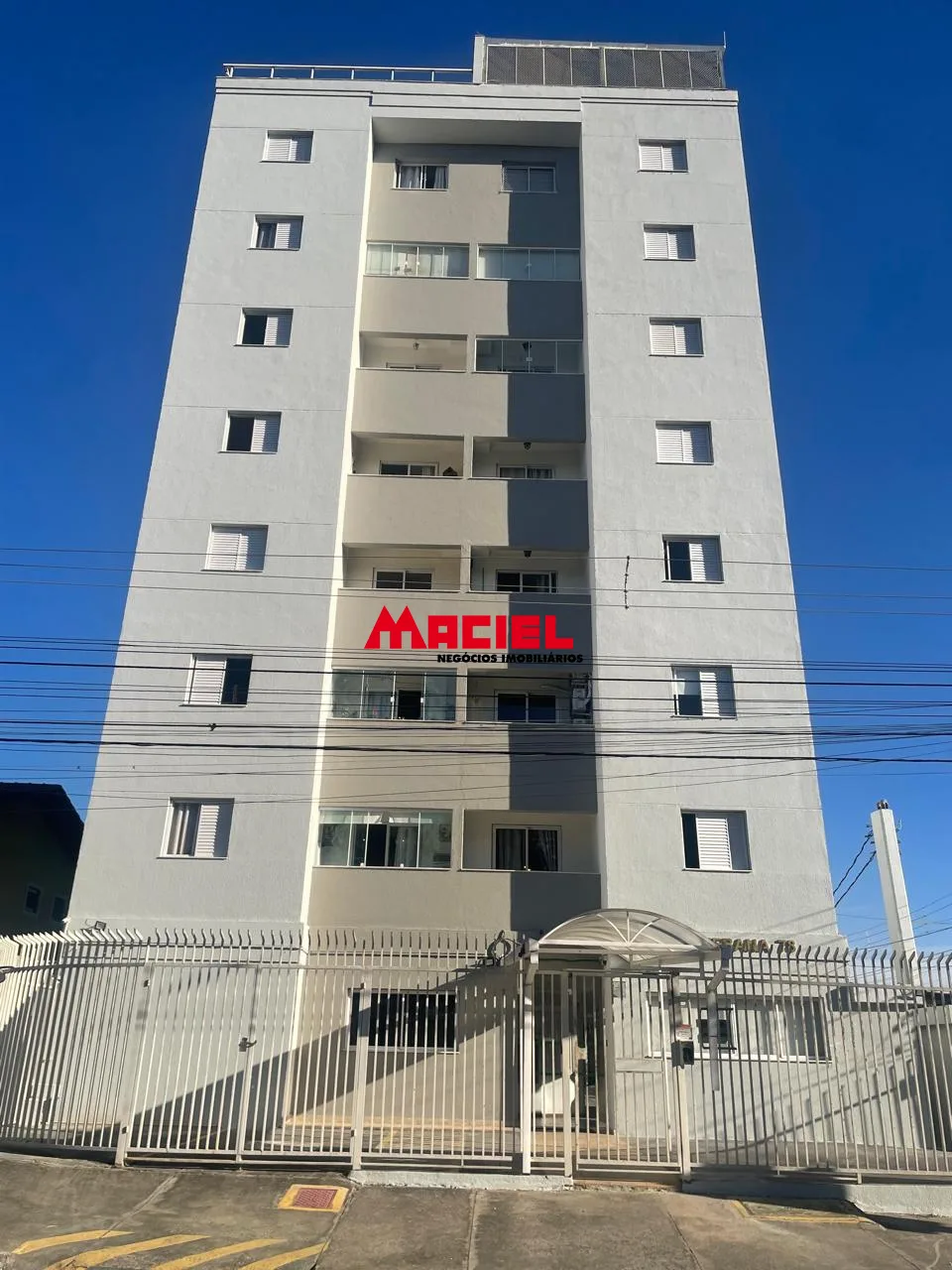 Alugar Apartamento / Padr&atilde;o em S&atilde;o Jos&eacute; dos Campos R$ 2.500,00 - Foto 1