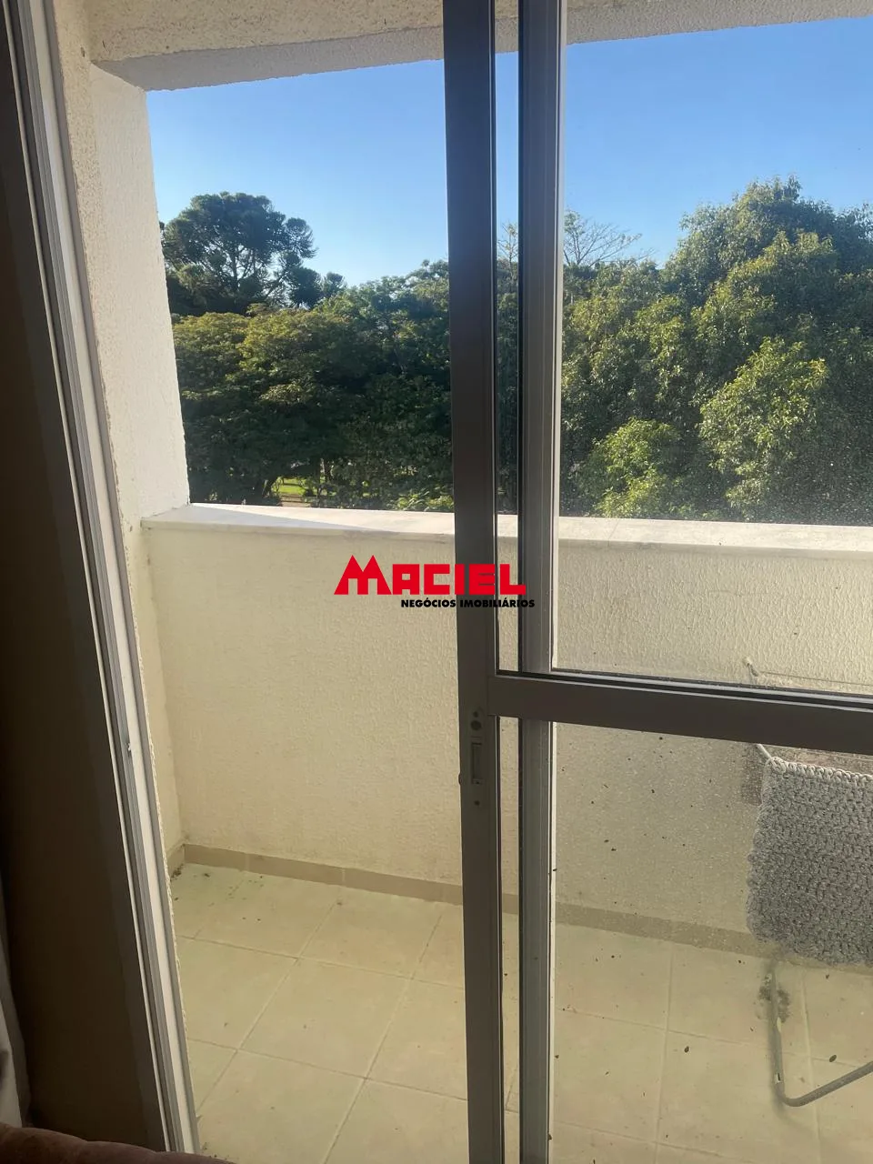 Alugar Apartamento / Padr&atilde;o em S&atilde;o Jos&eacute; dos Campos R$ 2.500,00 - Foto 11