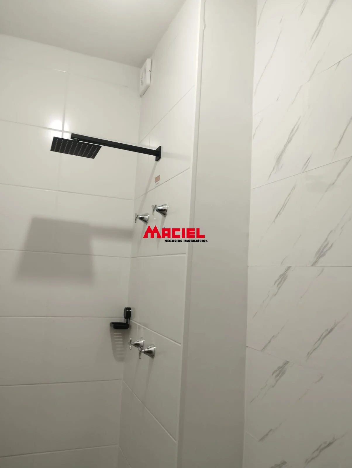 Comprar Apartamento / Padr&atilde;o em S&atilde;o Jos&eacute; dos Campos R$ 330.000,00 - Foto 3