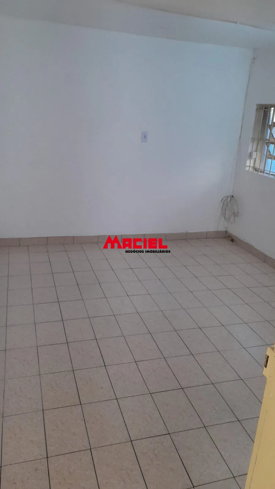 Alugar Casa / Ed&iacute;cula em S&atilde;o Jos&eacute; dos Campos R$ 1.100,00 - Foto 1