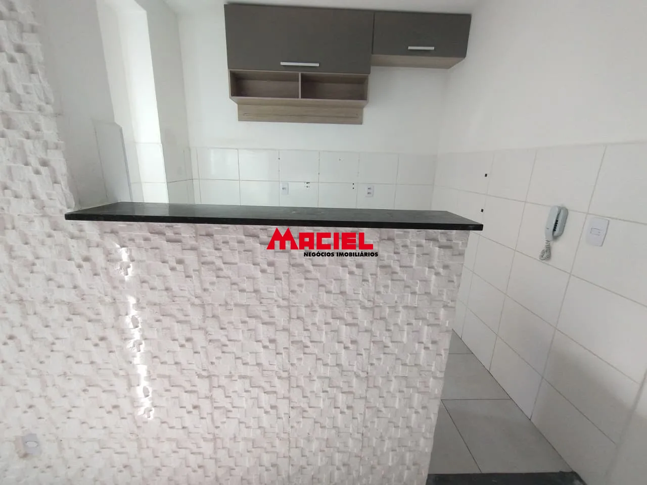 Alugar Apartamento / Padr&atilde;o em S&atilde;o Jos&eacute; dos Campos R$ 1.360,00 - Foto 6