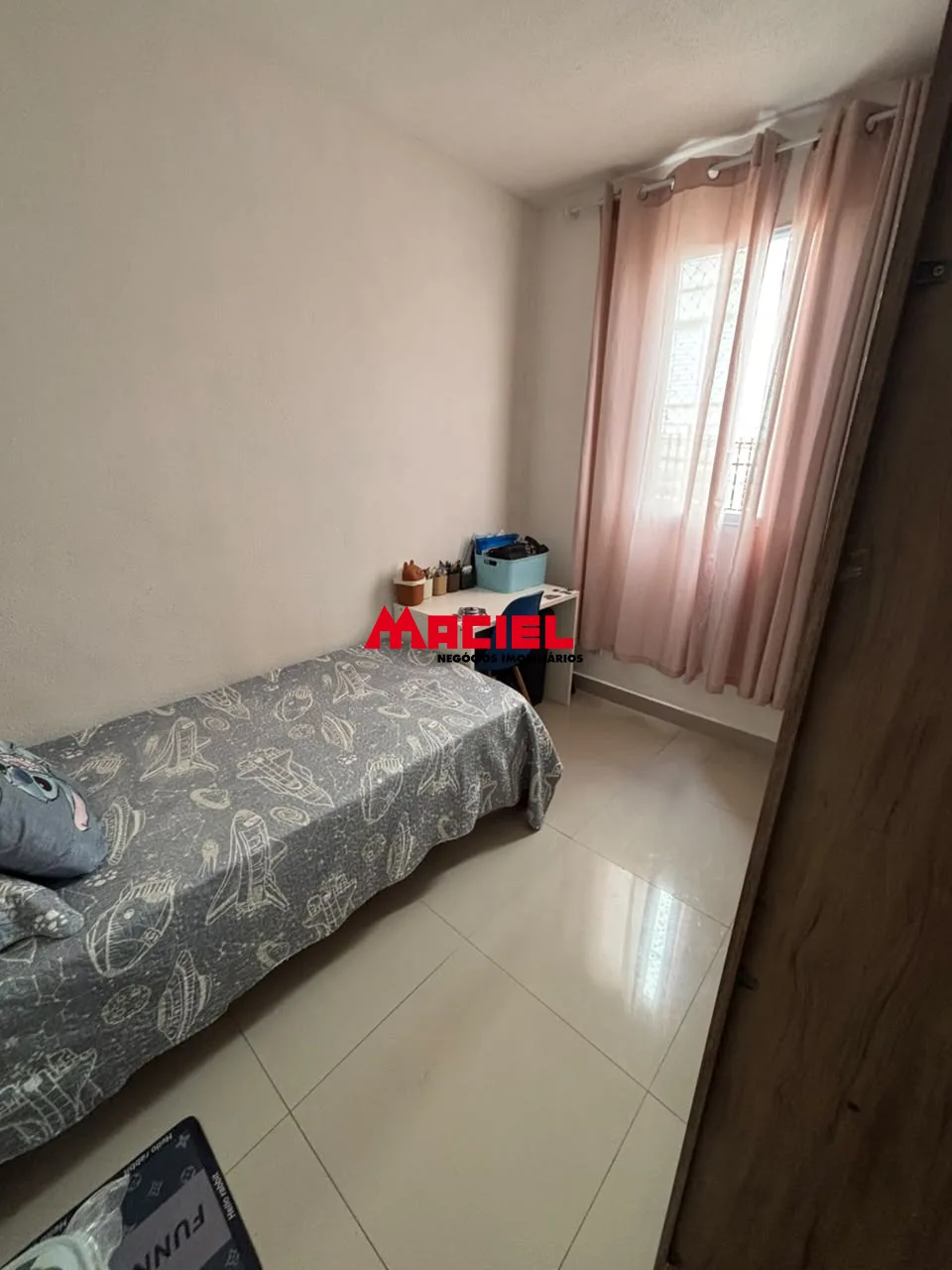 Comprar Apartamento / Padr&atilde;o em S&atilde;o Jos&eacute; dos Campos R$ 240.000,00 - Foto 3
