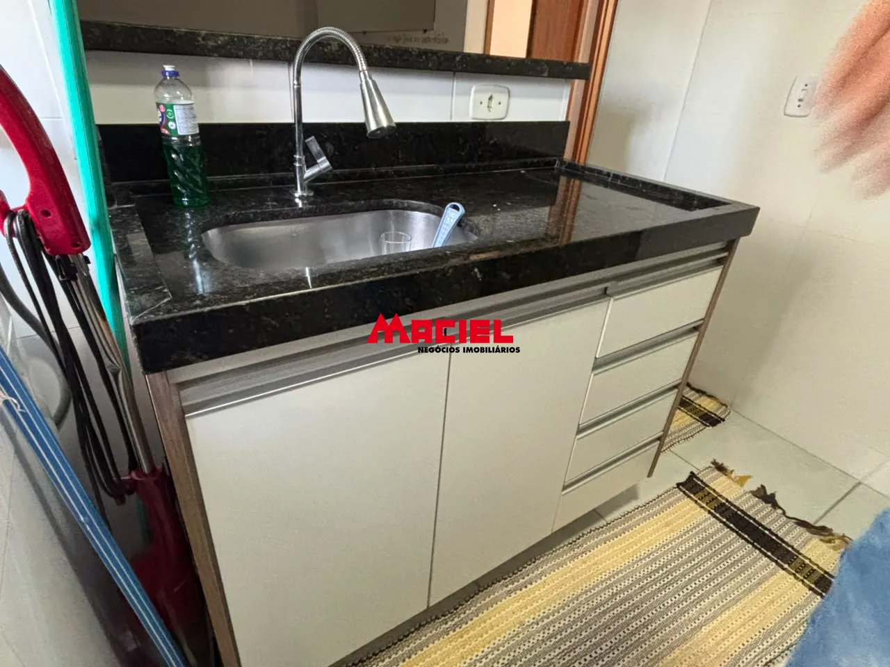 Comprar Apartamento / Padr&atilde;o em S&atilde;o Jos&eacute; dos Campos R$ 240.000,00 - Foto 9