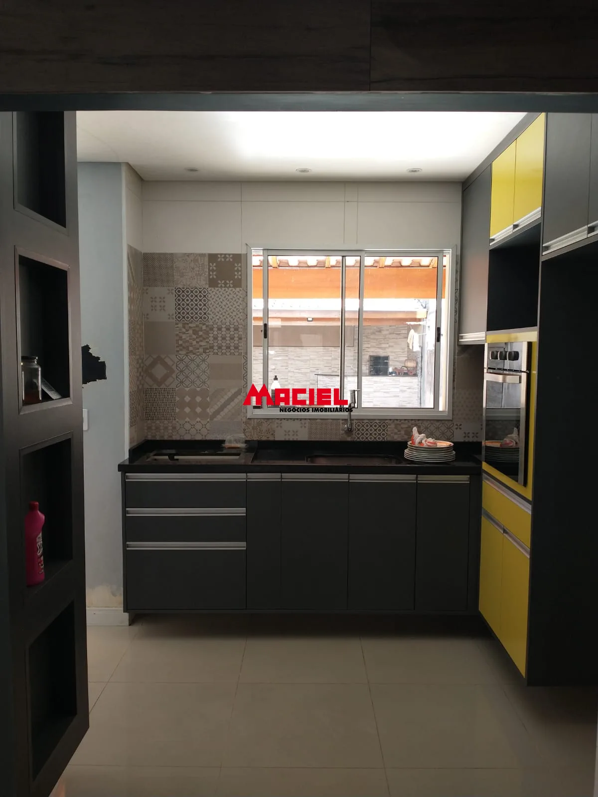 Alugar Casa / Sobrado em S&atilde;o Jos&eacute; dos Campos R$ 3.000,00 - Foto 9
