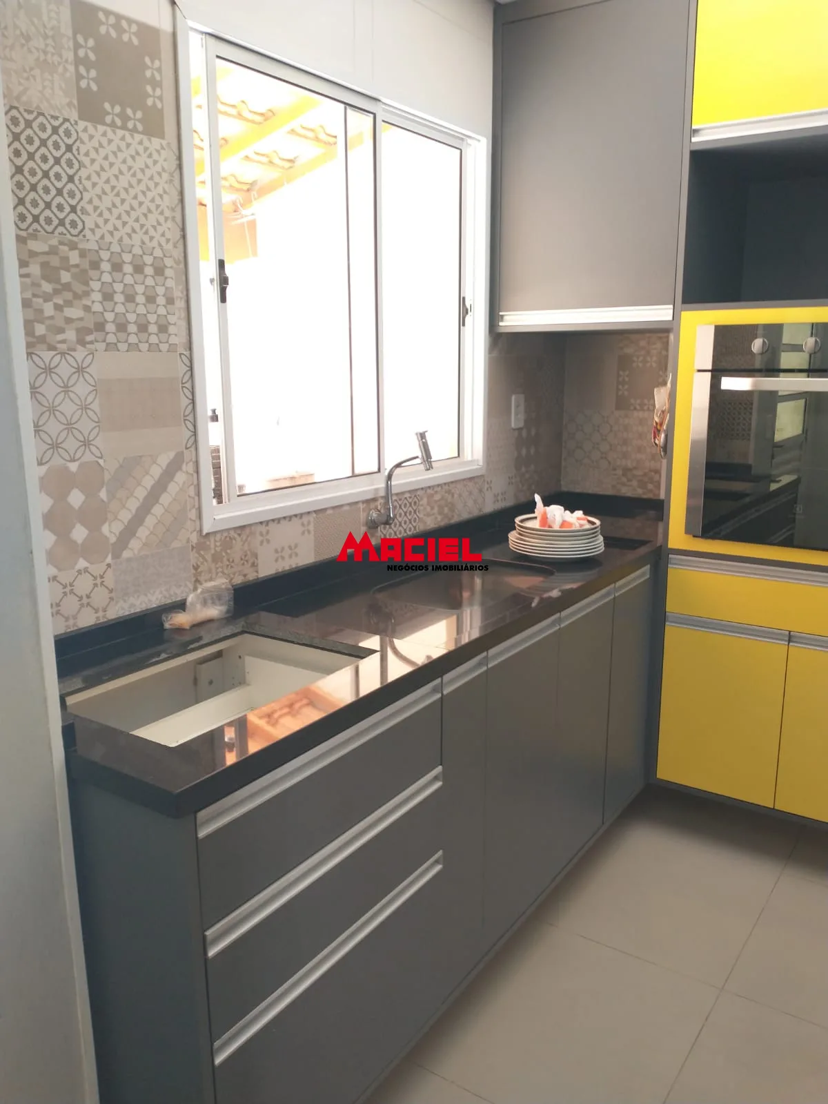 Alugar Casa / Sobrado em S&atilde;o Jos&eacute; dos Campos R$ 3.000,00 - Foto 12