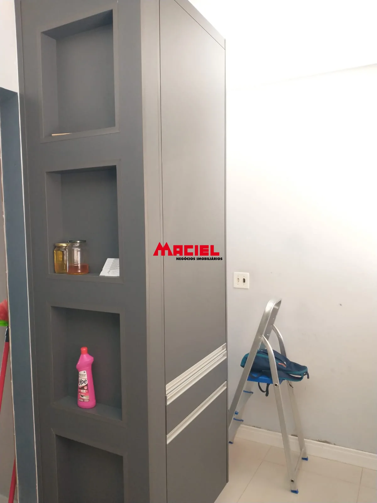 Alugar Casa / Sobrado em S&atilde;o Jos&eacute; dos Campos R$ 3.000,00 - Foto 15