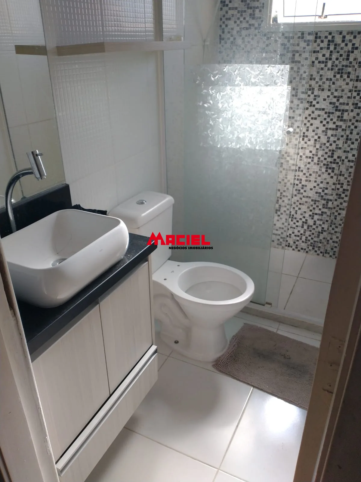 Alugar Casa / Sobrado em S&atilde;o Jos&eacute; dos Campos R$ 3.000,00 - Foto 26
