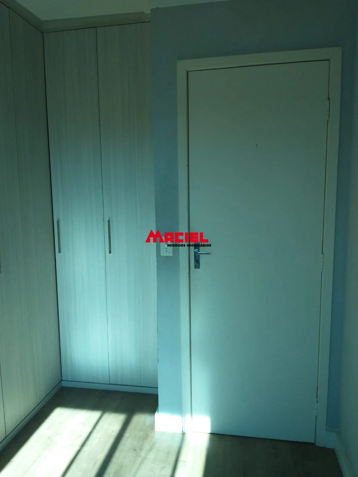 Alugar Casa / Sobrado em S&atilde;o Jos&eacute; dos Campos R$ 3.000,00 - Foto 42