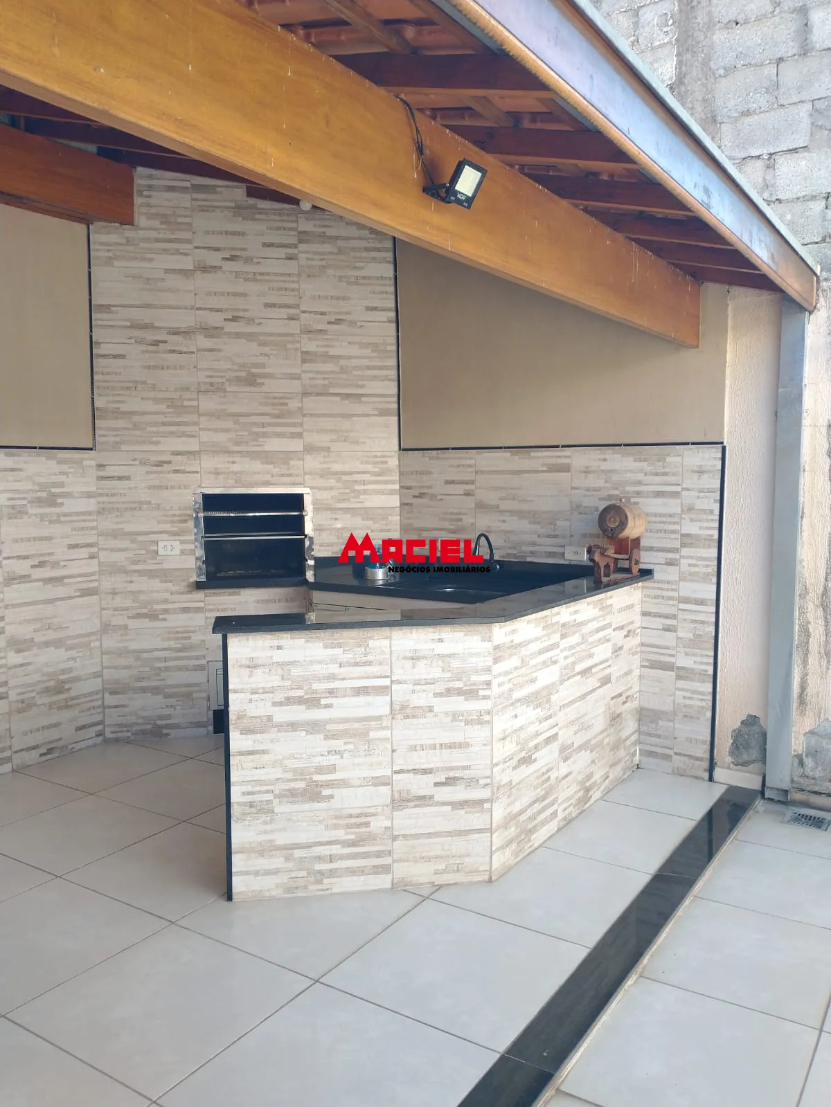 Alugar Casa / Sobrado em S&atilde;o Jos&eacute; dos Campos R$ 3.000,00 - Foto 50