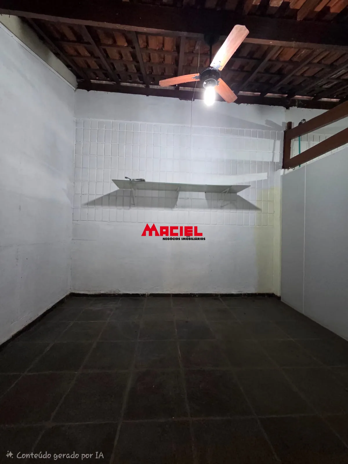 Alugar Comercial / Sala em S&atilde;o Jos&eacute; dos Campos R$ 1.000,00 - Foto 2