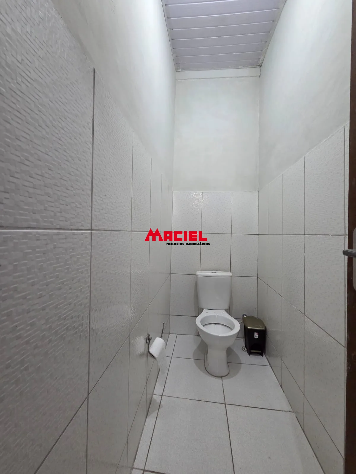Alugar Comercial / Sala em S&atilde;o Jos&eacute; dos Campos R$ 1.000,00 - Foto 7