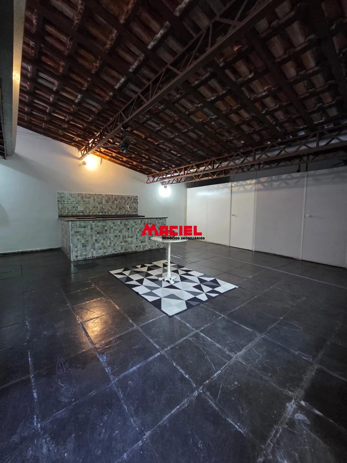 Alugar Comercial / Sala em S&atilde;o Jos&eacute; dos Campos R$ 3.000,00 - Foto 2