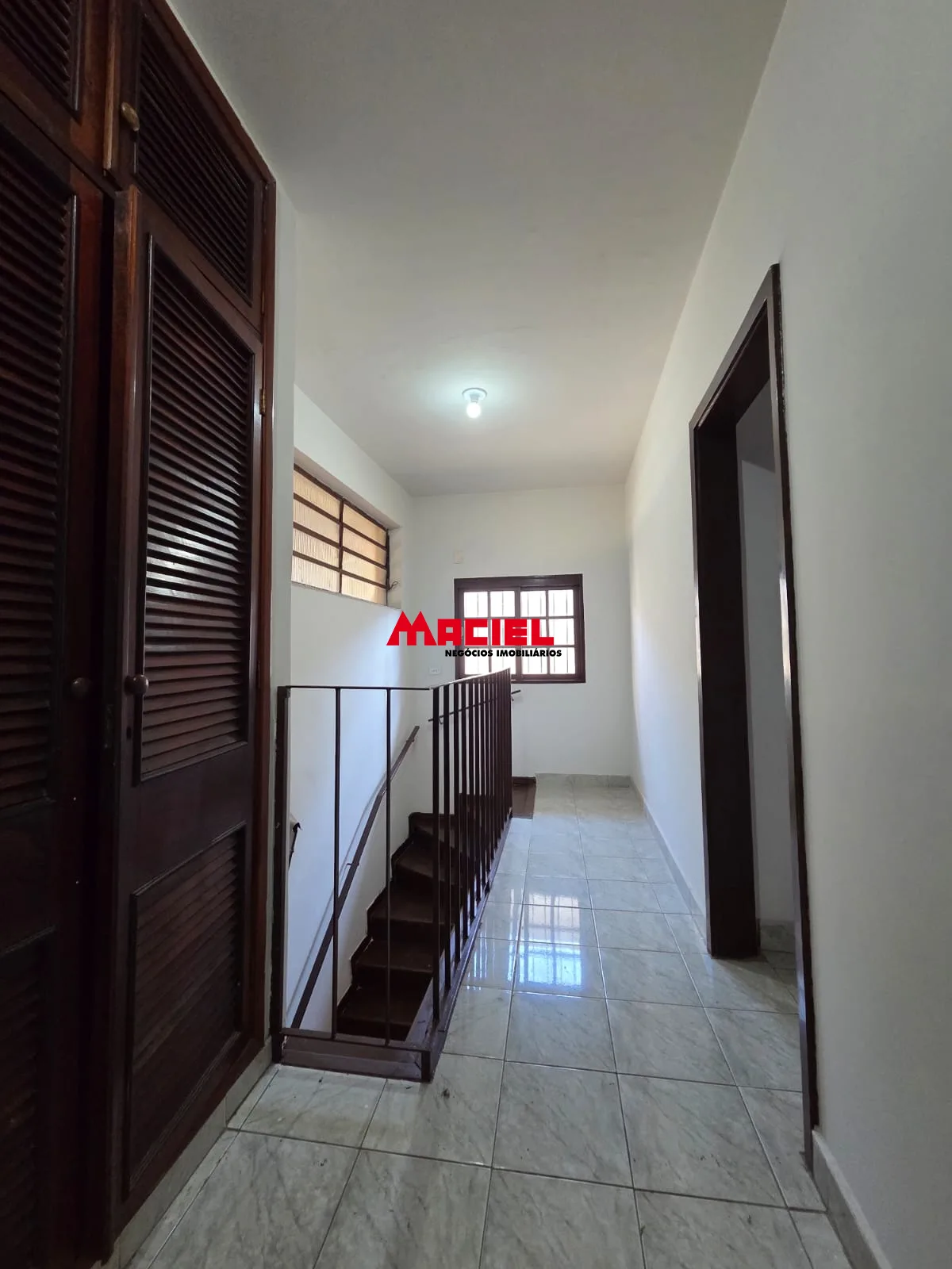 Alugar Apartamento / Sobreloja em S&atilde;o Jos&eacute; dos Campos R$ 3.300,00 - Foto 5