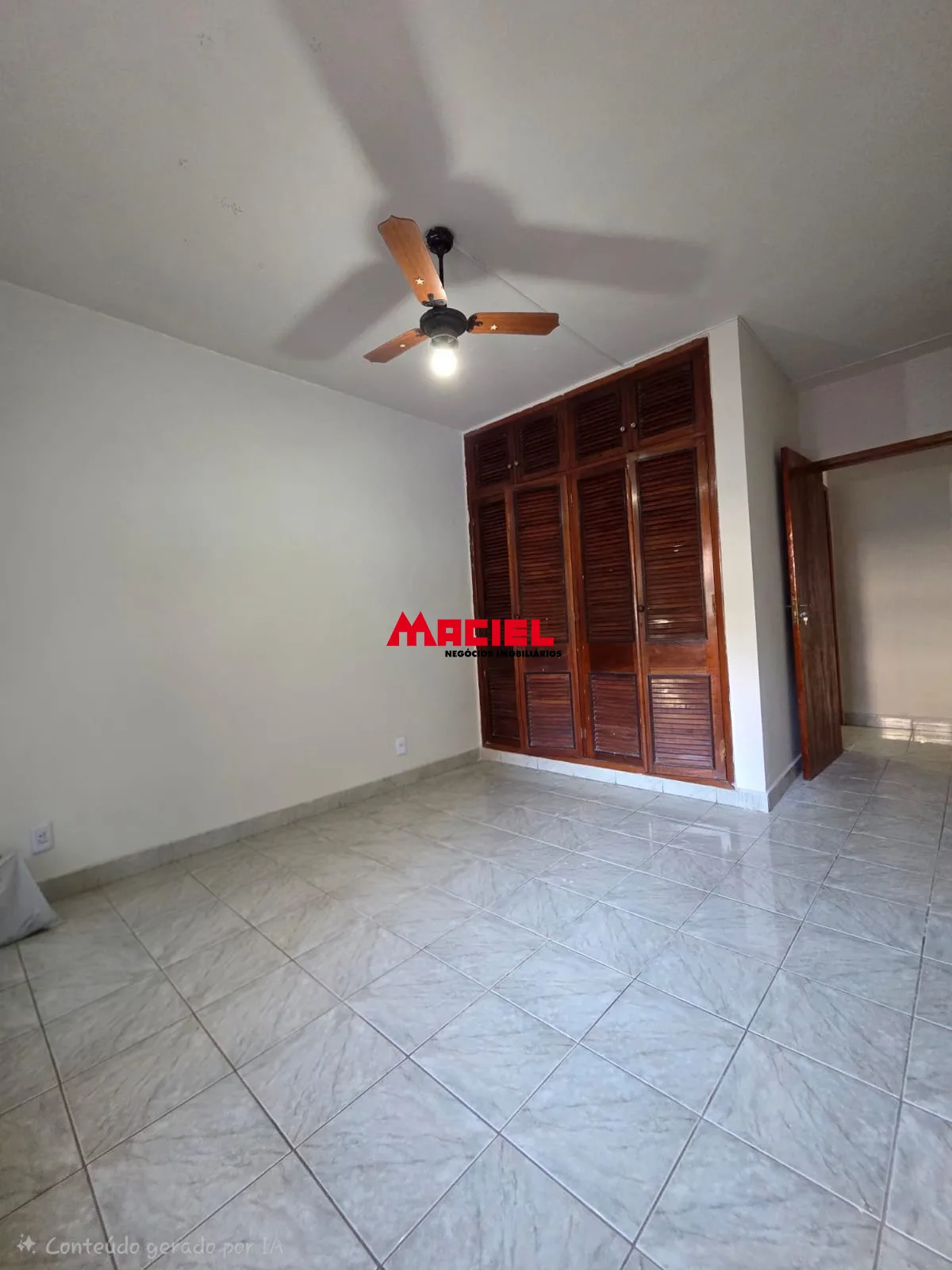 Alugar Apartamento / Sobreloja em S&atilde;o Jos&eacute; dos Campos R$ 3.300,00 - Foto 14