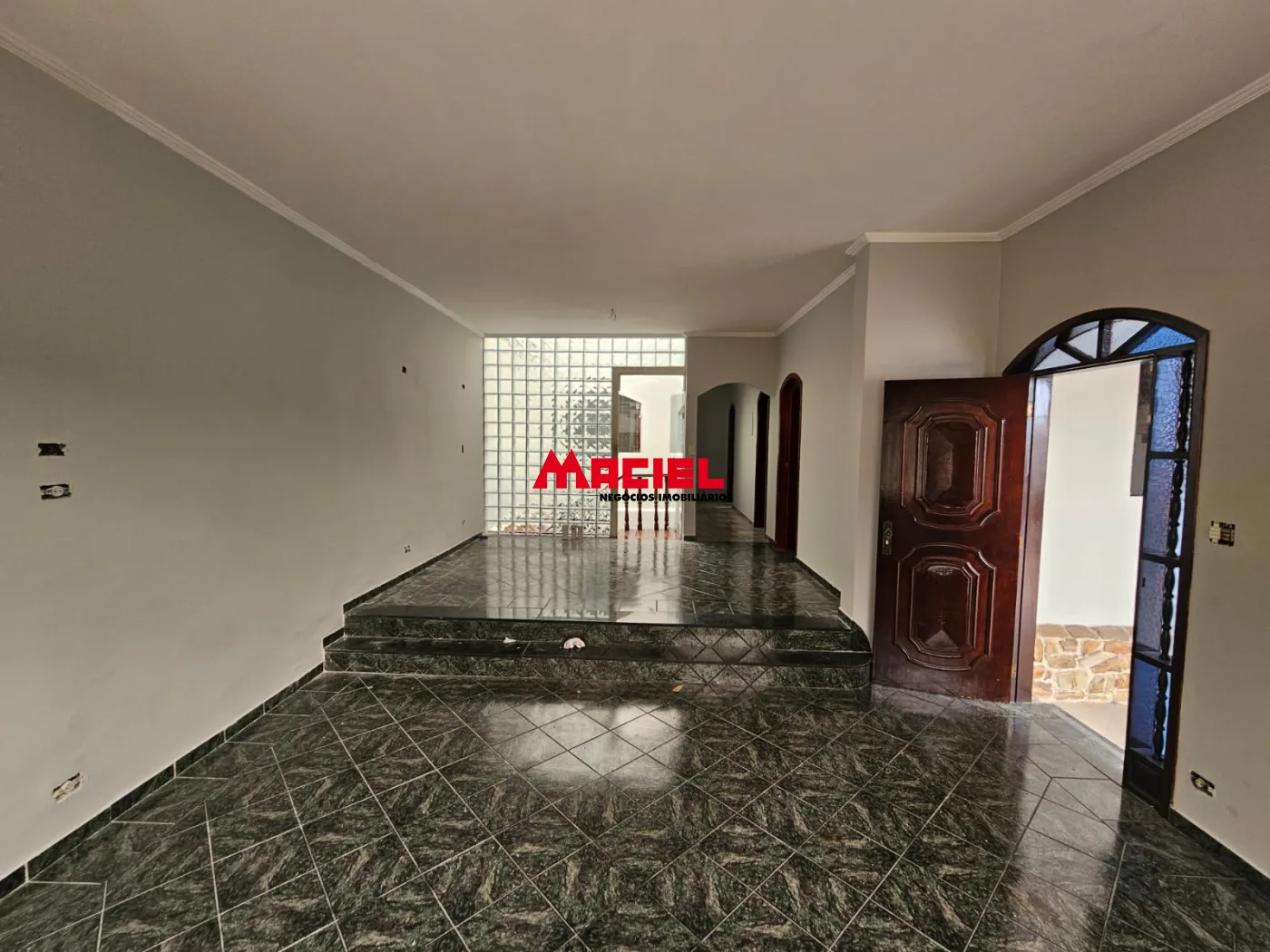 Comprar Casa / Padr&atilde;o em Taubat&eacute; R$ 630.000,00 - Foto 1