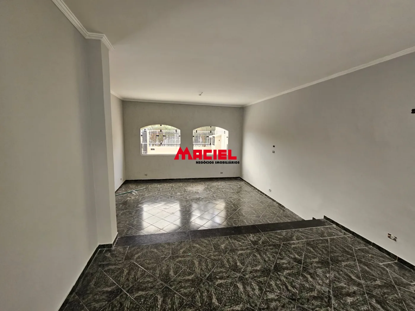 Comprar Casa / Padr&atilde;o em Taubat&eacute; R$ 630.000,00 - Foto 5