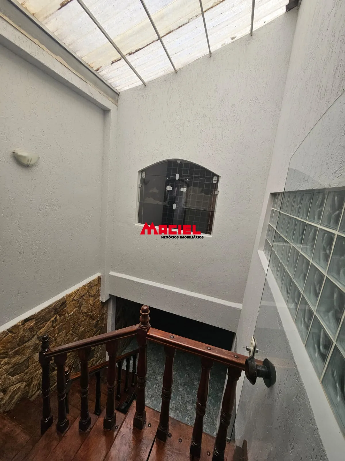 Comprar Casa / Padr&atilde;o em Taubat&eacute; R$ 630.000,00 - Foto 12