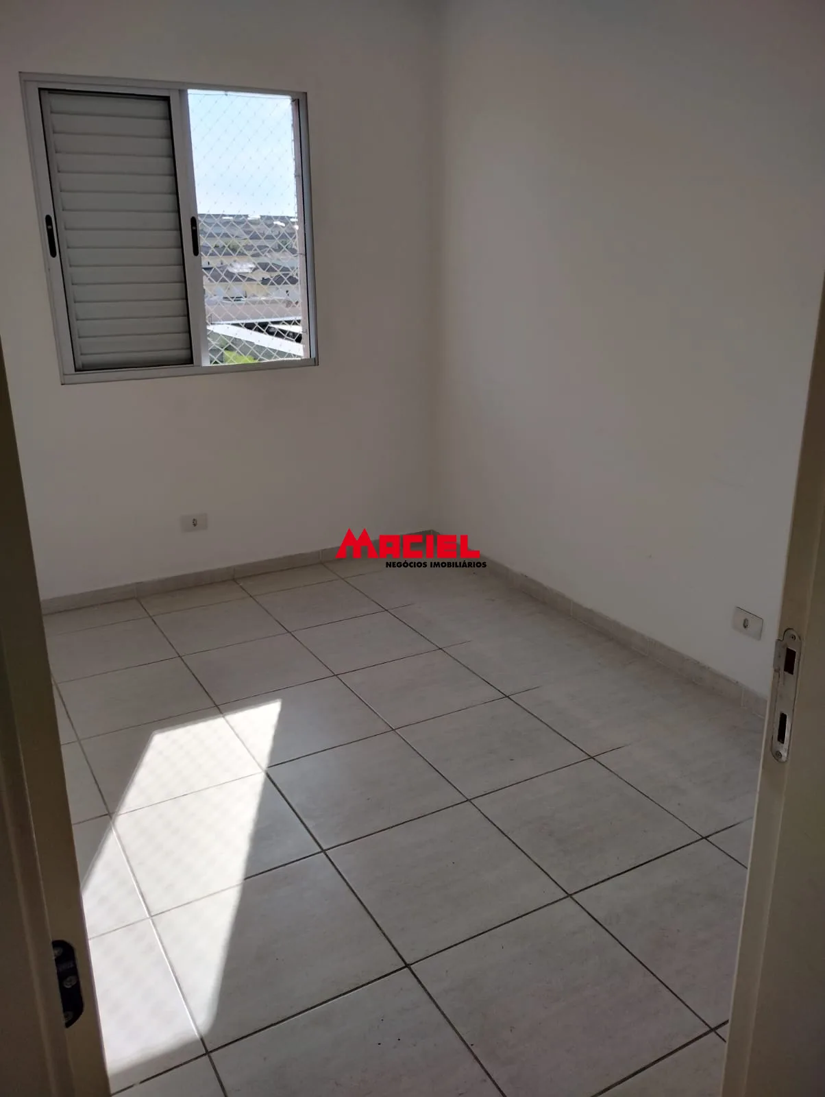 Alugar Apartamento / Padr&atilde;o em Jacare&iacute; R$ 2.200,00 - Foto 3
