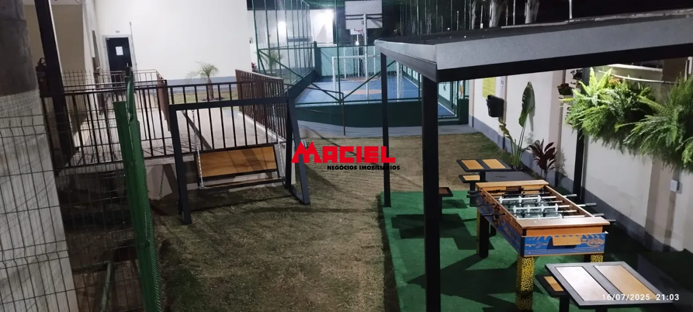 Alugar Apartamento / Padr&atilde;o em S&atilde;o Jos&eacute; dos Campos R$ 1.450,00 - Foto 16