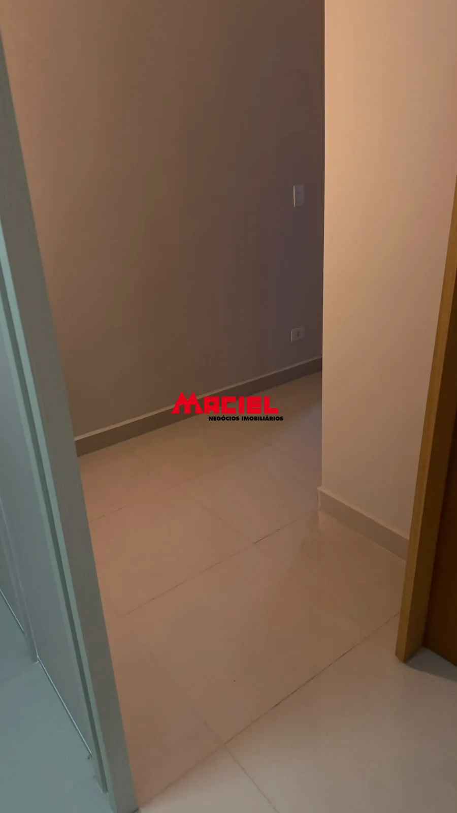 Comprar Comercial / Sala em Edif&iacute;cioCondom&iacute;nio em S&atilde;o Jos&eacute; dos Campos R$ 220.000,00 - Foto 3