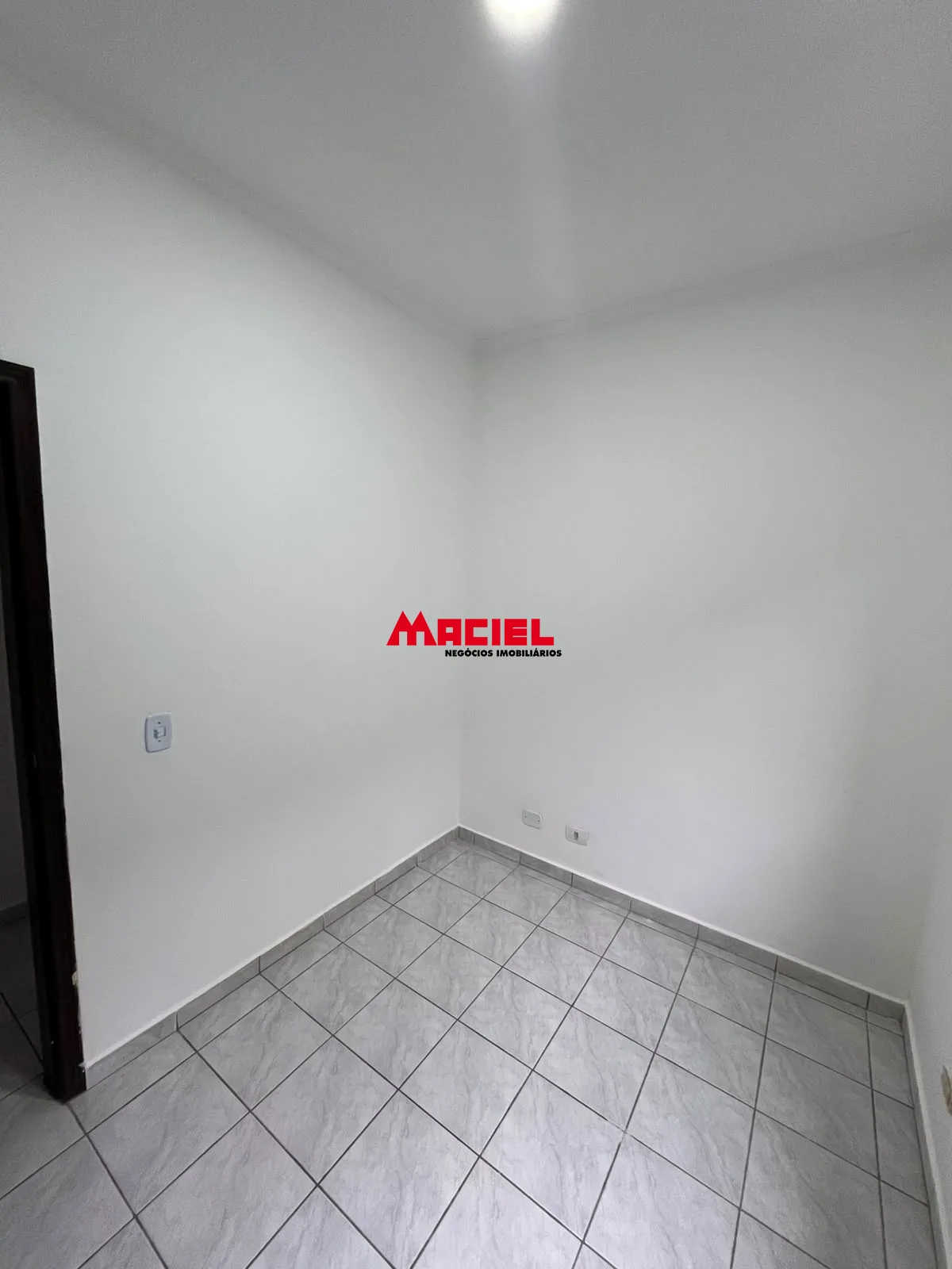 Comprar Casa / Padr&atilde;o em S&atilde;o Jos&eacute; dos Campos R$ 700.000,00 - Foto 5