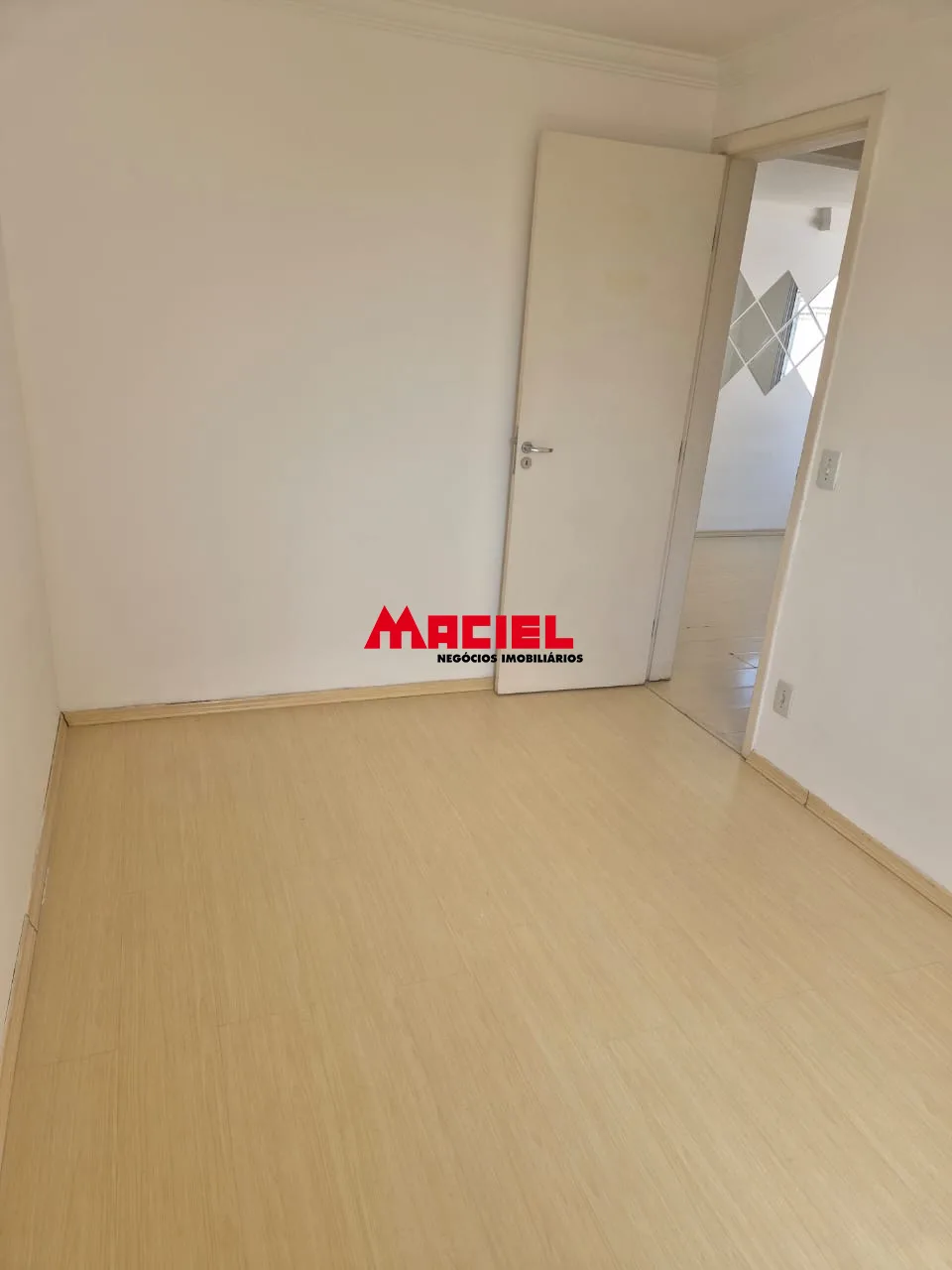 Alugar Apartamento / Cobertura em S&atilde;o Jos&eacute; dos Campos R$ 2.250,00 - Foto 6