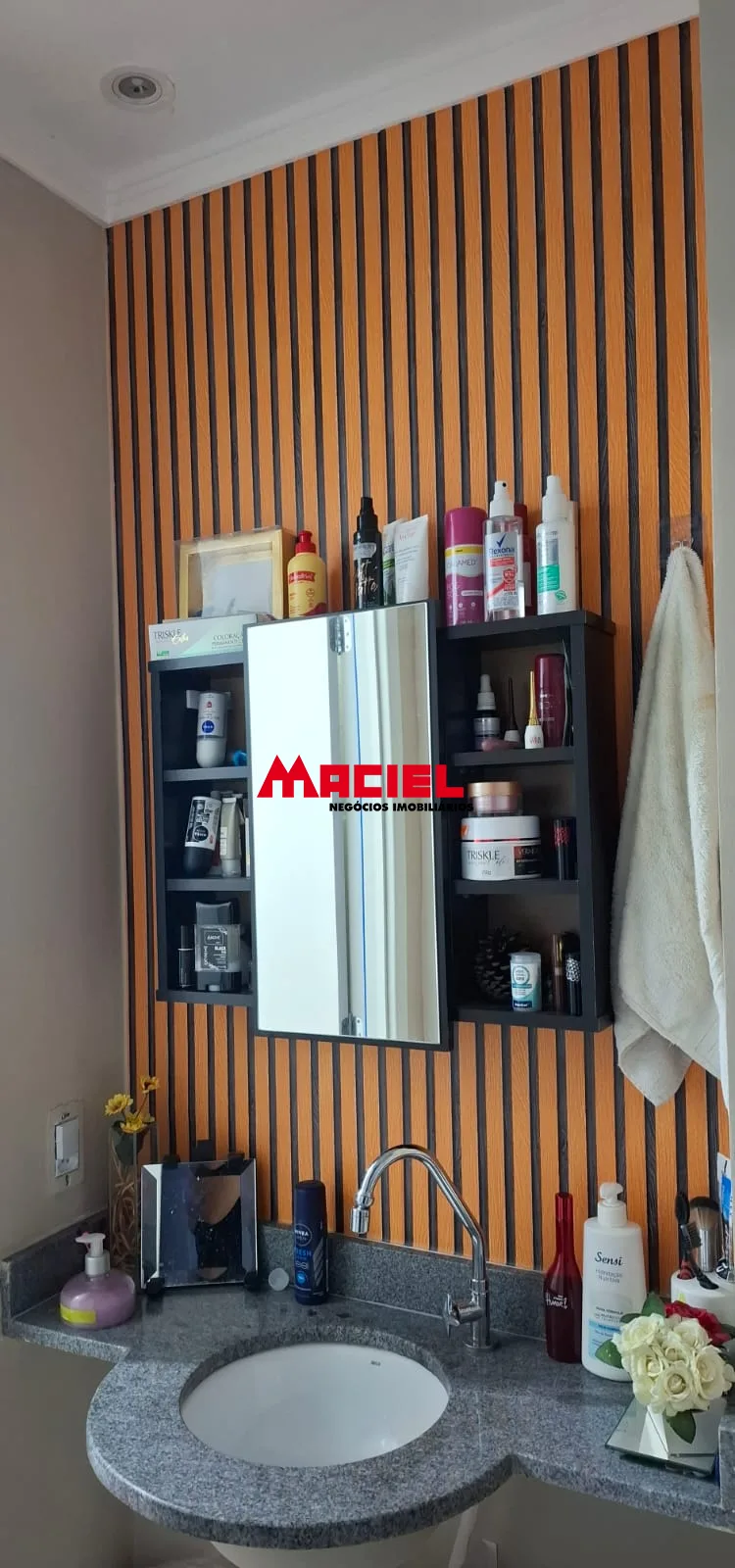 Alugar Apartamento / Padr&atilde;o em Jacare&iacute; R$ 1.350,00 - Foto 18