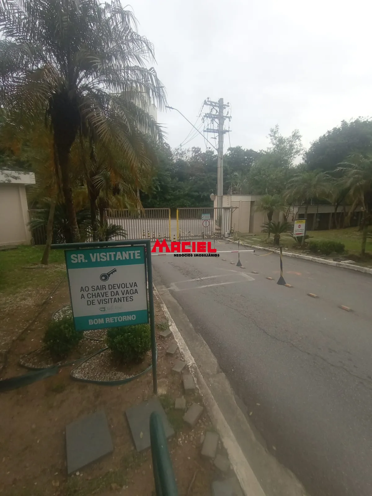 Comprar Apartamento / Padr&atilde;o em Jacare&iacute; R$ 270.000,00 - Foto 1