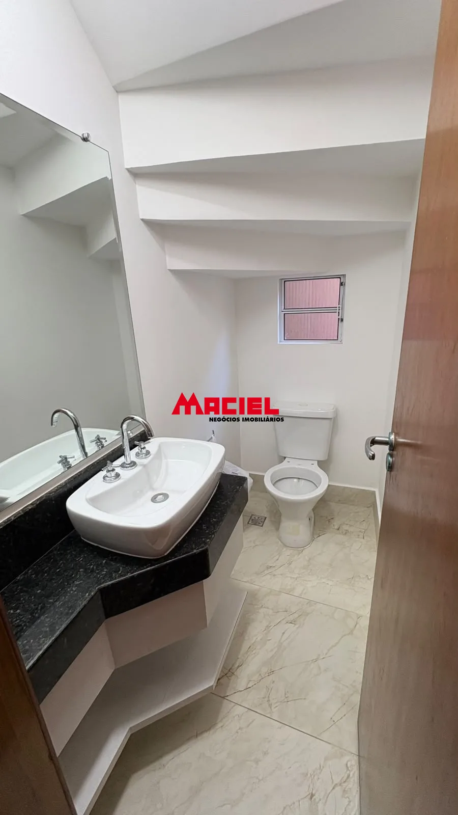 Alugar Casa / Sobrado em S&atilde;o Jos&eacute; dos Campos R$ 4.000,00 - Foto 9