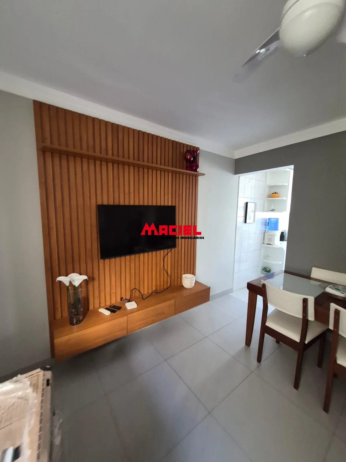 Comprar Apartamento / Padr&atilde;o em S&atilde;o Jos&eacute; dos Campos R$ 350.000,00 - Foto 1