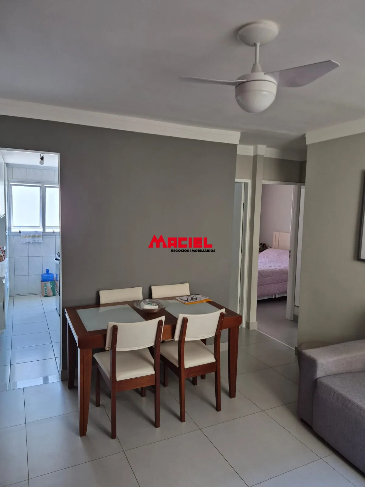 Comprar Apartamento / Padr&atilde;o em S&atilde;o Jos&eacute; dos Campos R$ 350.000,00 - Foto 4