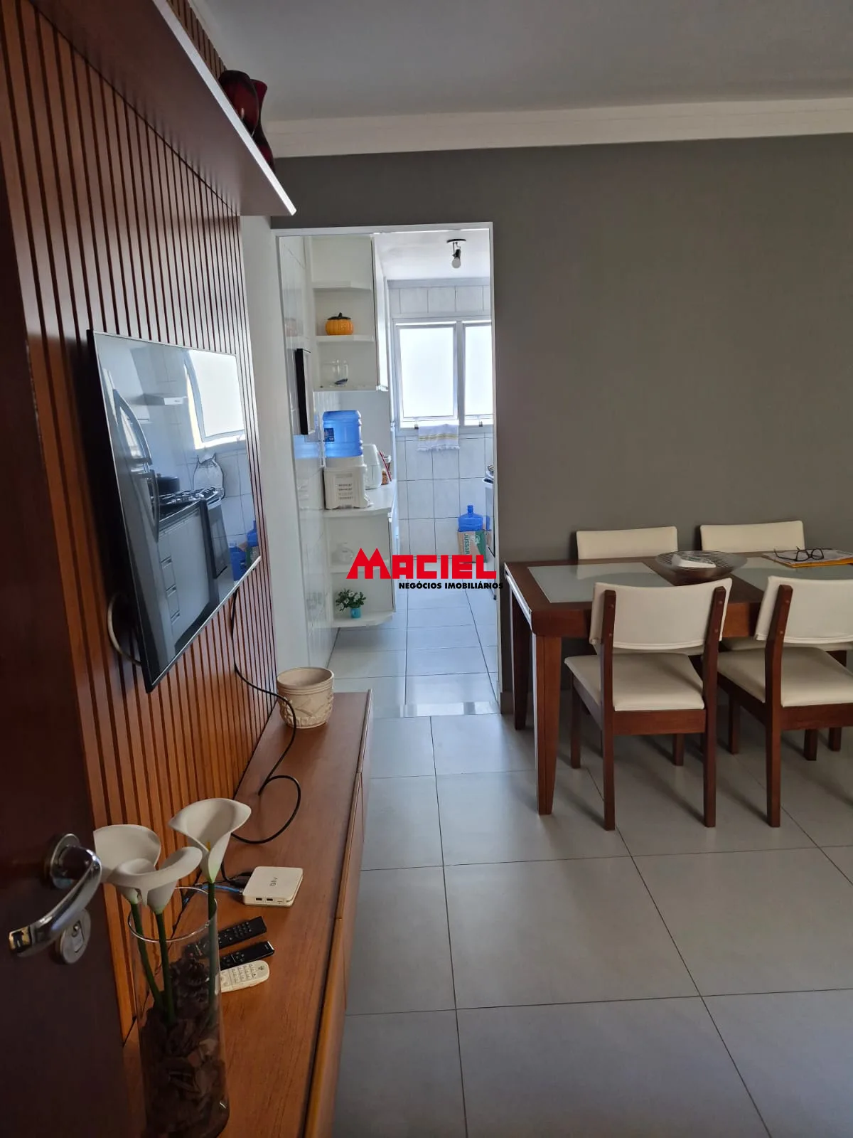 Comprar Apartamento / Padr&atilde;o em S&atilde;o Jos&eacute; dos Campos R$ 350.000,00 - Foto 5