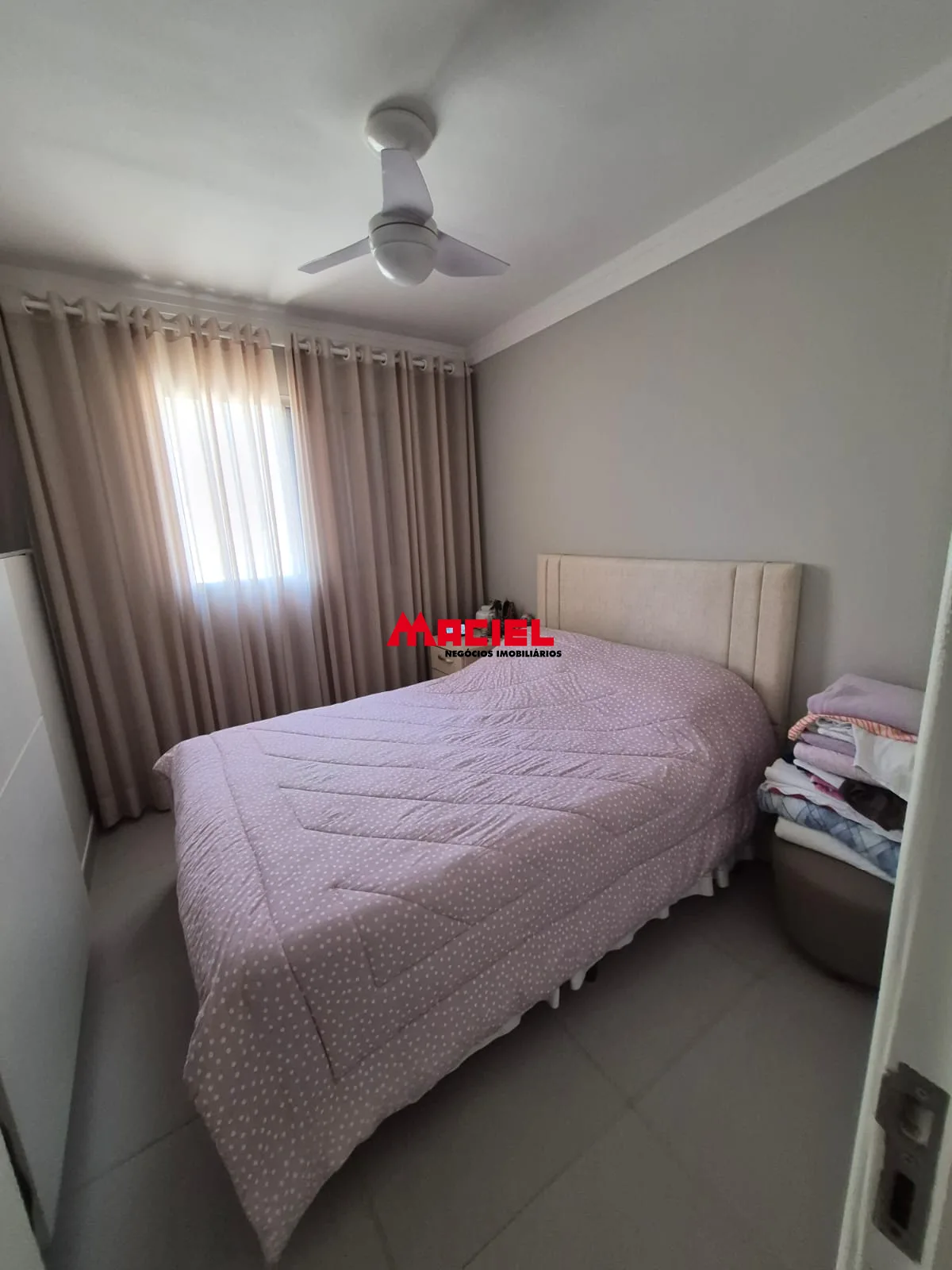 Comprar Apartamento / Padr&atilde;o em S&atilde;o Jos&eacute; dos Campos R$ 350.000,00 - Foto 14