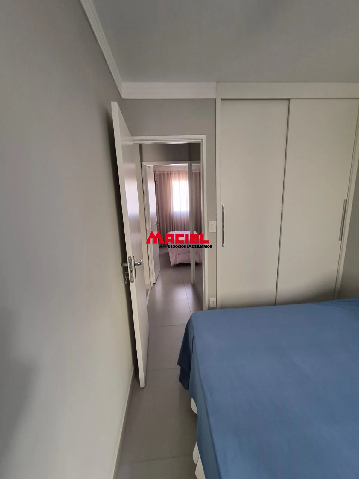 Comprar Apartamento / Padr&atilde;o em S&atilde;o Jos&eacute; dos Campos R$ 350.000,00 - Foto 18