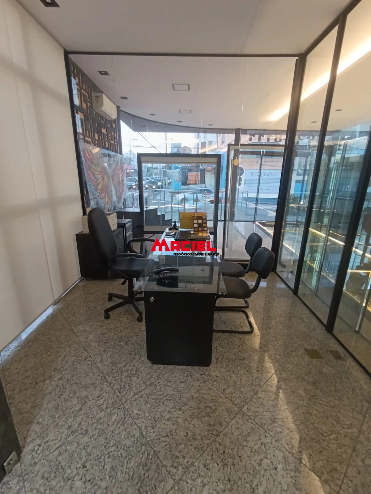 Alugar Comercial / Ponto Comercial em S&atilde;o Jos&eacute; dos Campos R$ 15.000,00 - Foto 21