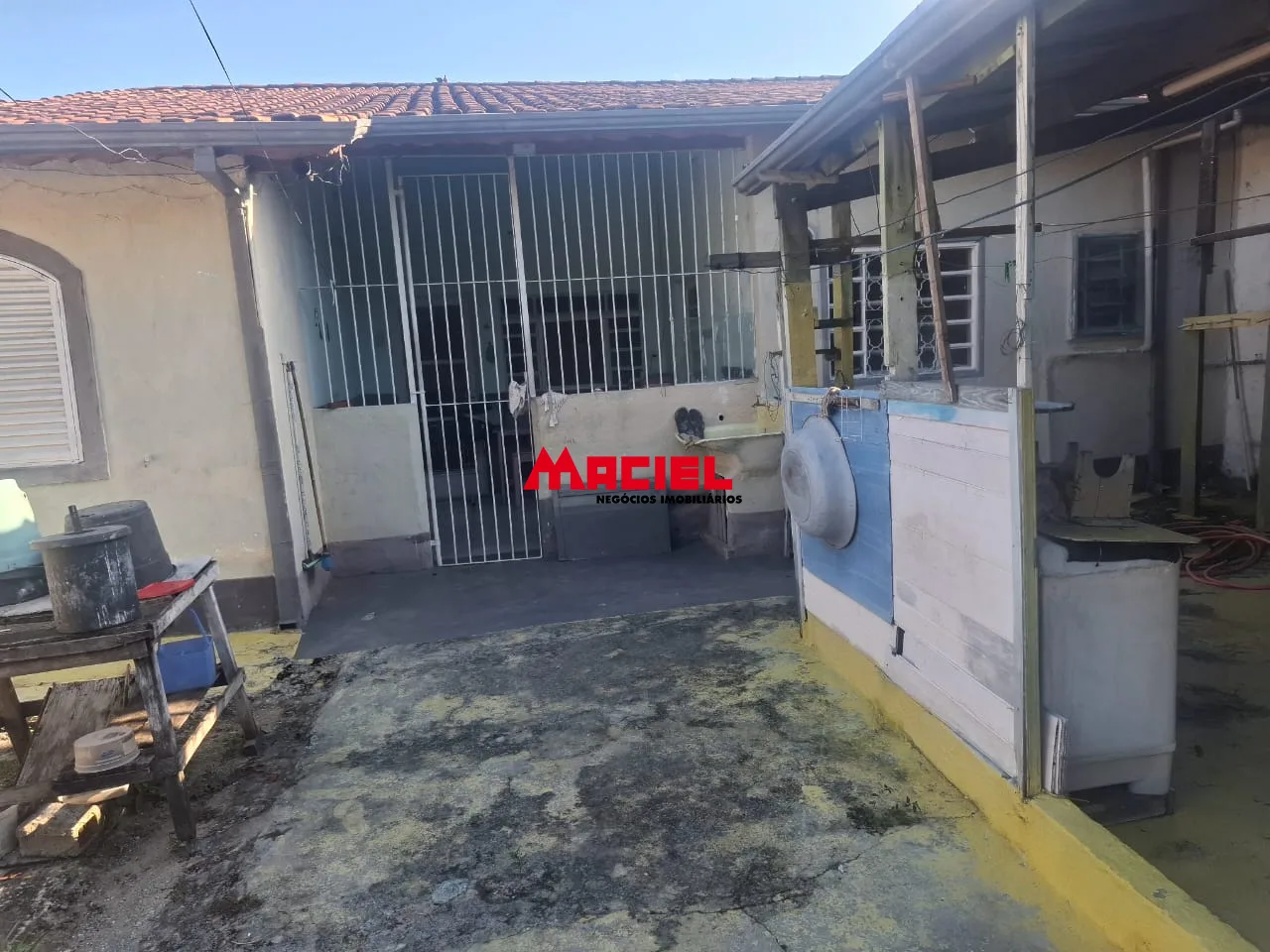 Comprar Casa / Padr&atilde;o em S&atilde;o Jos&eacute; dos Campos R$ 300.000,00 - Foto 3
