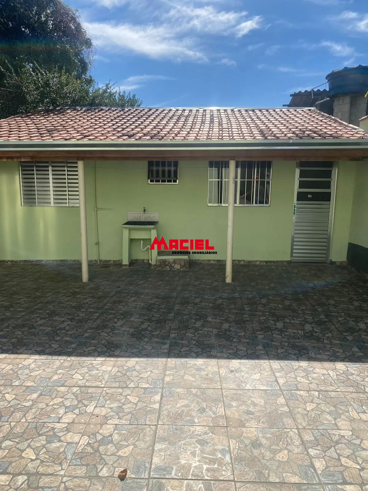 Alugar Casa / Padr&atilde;o em S&atilde;o Jos&eacute; dos Campos R$ 2.500,00 - Foto 3