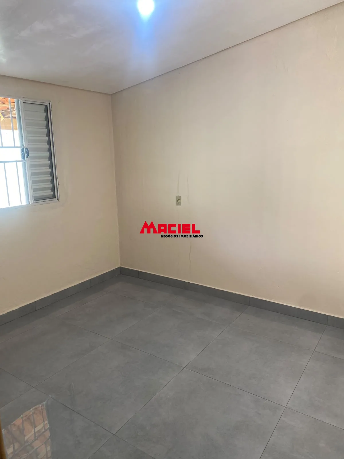 Alugar Casa / Padr&atilde;o em S&atilde;o Jos&eacute; dos Campos R$ 2.500,00 - Foto 6