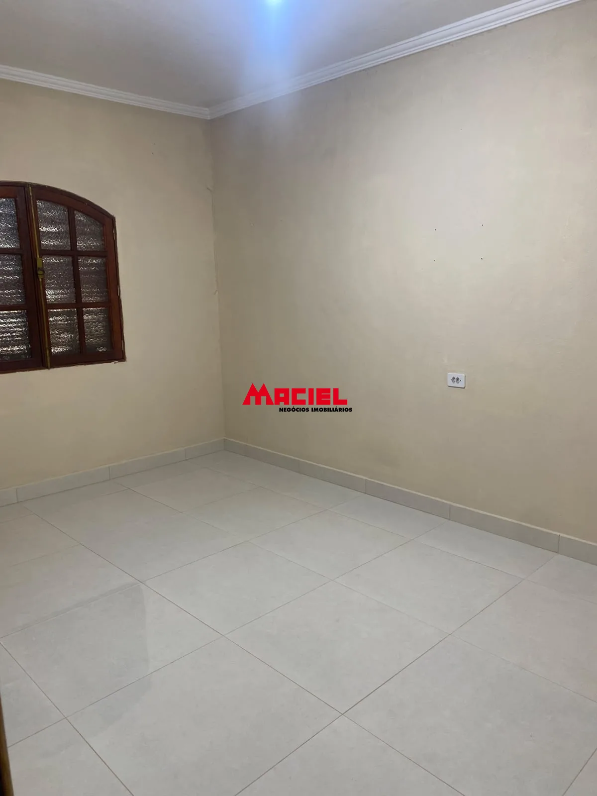 Alugar Casa / Padr&atilde;o em S&atilde;o Jos&eacute; dos Campos R$ 2.500,00 - Foto 12