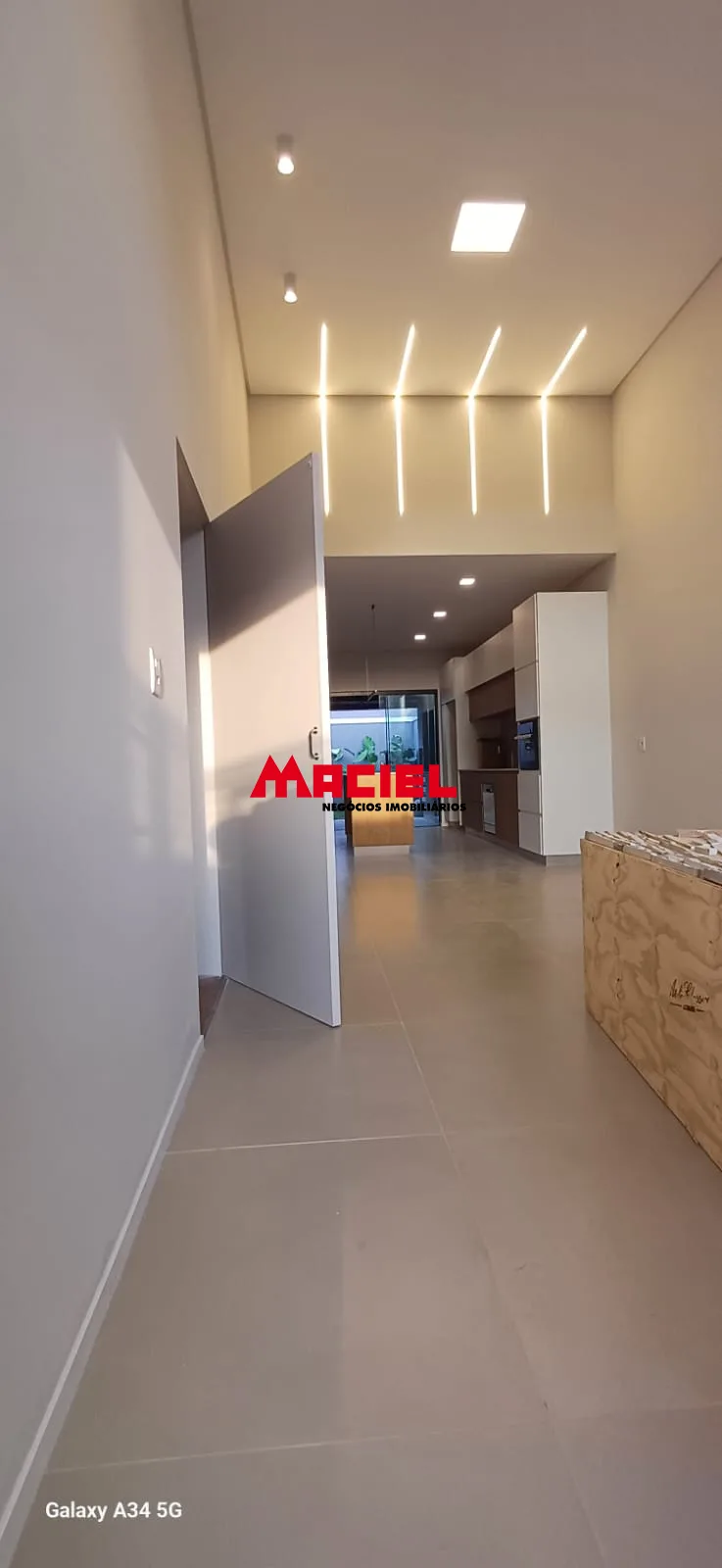 Comprar Casa / Padr&atilde;o em Jacare&iacute; R$ 636.000,00 - Foto 3