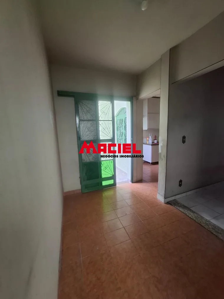Alugar Casa / Padr&atilde;o em S&atilde;o Jos&eacute; dos Campos R$ 3.500,00 - Foto 14