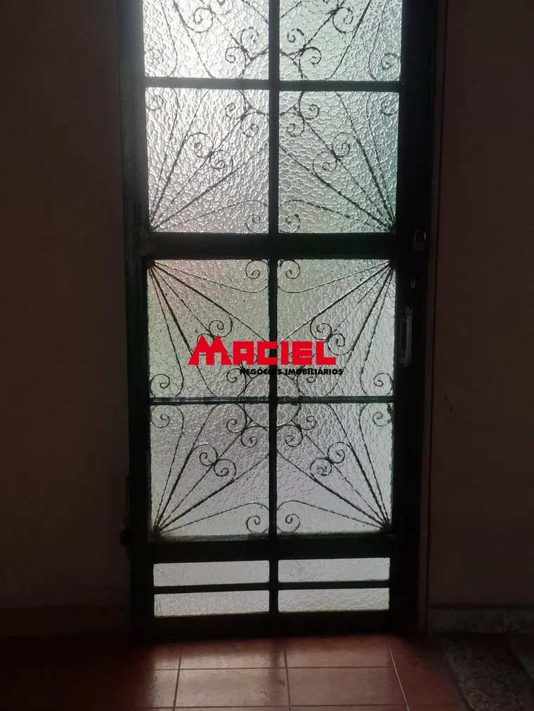Alugar Casa / Padr&atilde;o em S&atilde;o Jos&eacute; dos Campos R$ 3.500,00 - Foto 17