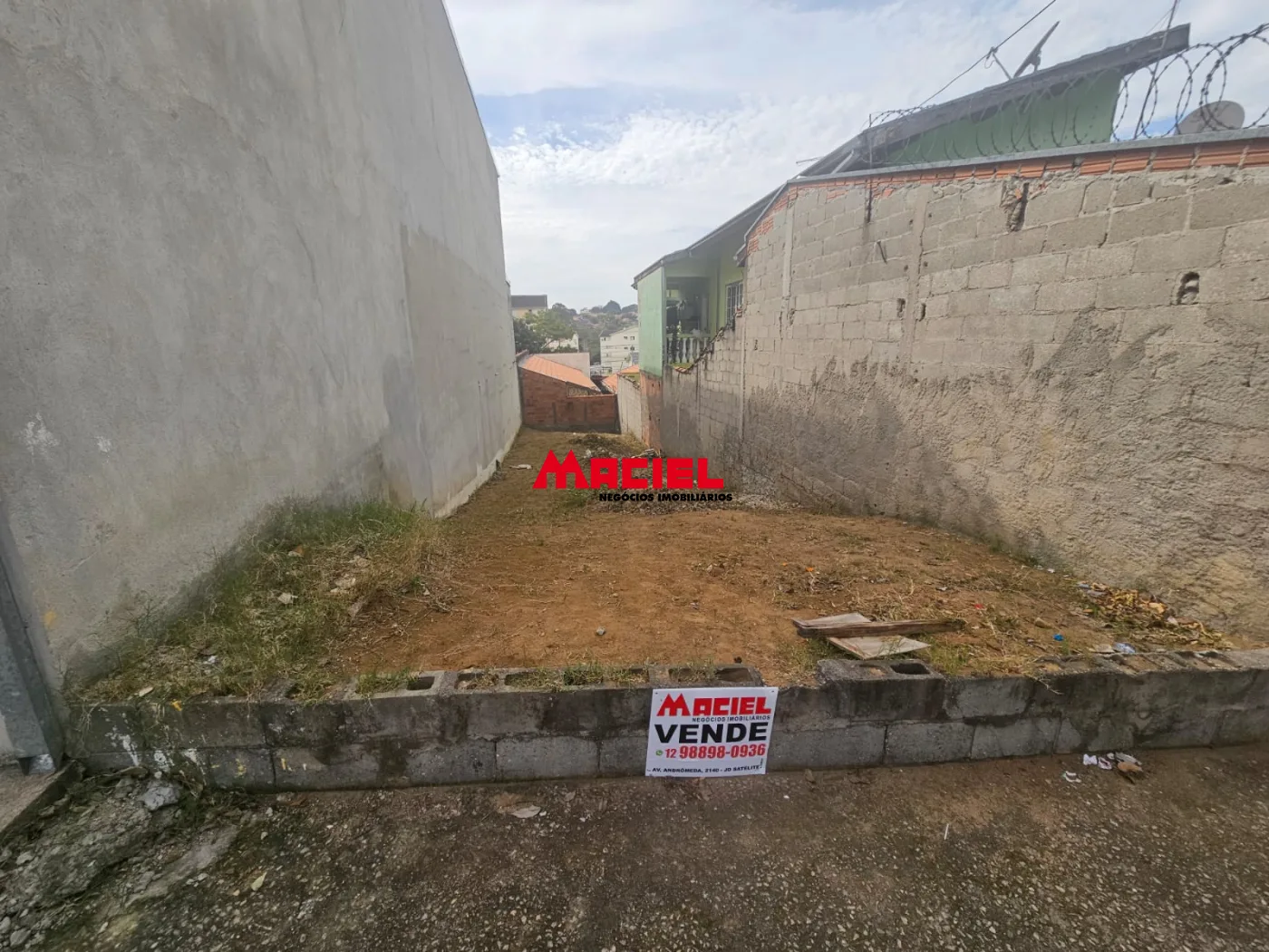 Comprar Terreno / Residencial em S&atilde;o Jos&eacute; dos Campos R$ 180.000,00 - Foto 1