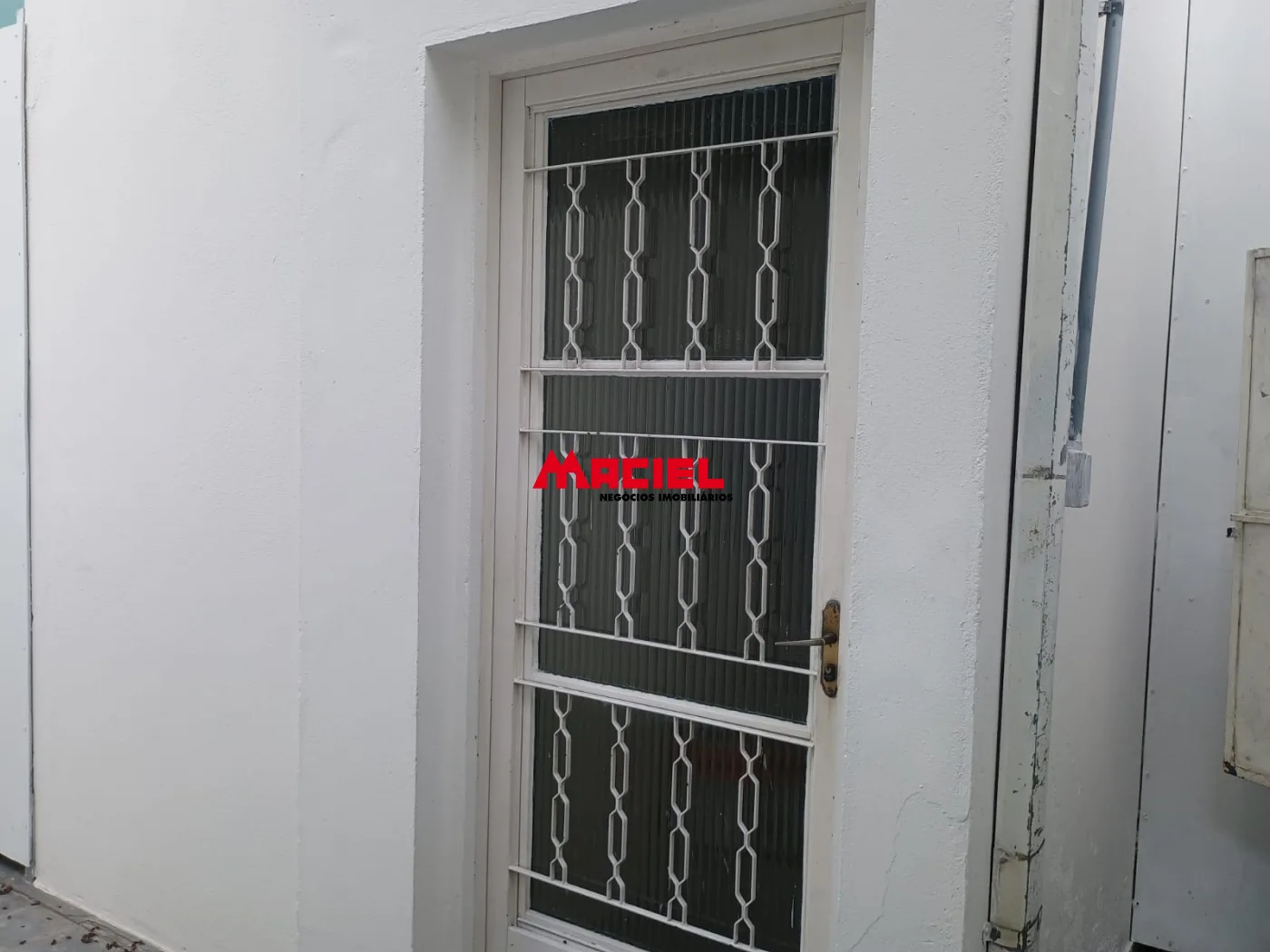 Alugar Comercial / Ponto Comercial em S&atilde;o Jos&eacute; dos Campos R$ 3.300,00 - Foto 13