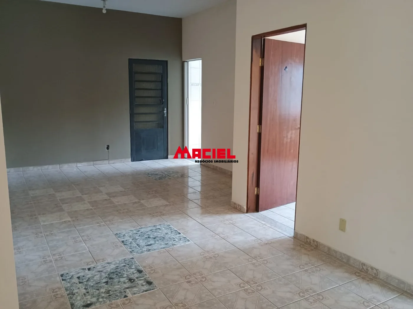 Alugar Comercial / Ponto Comercial em S&atilde;o Jos&eacute; dos Campos R$ 3.300,00 - Foto 20