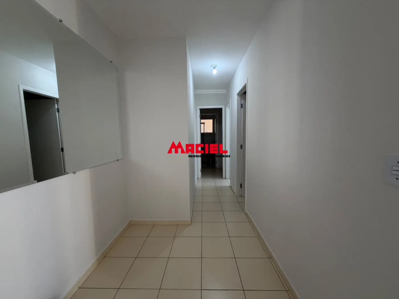 Comprar Apartamento / Padr&atilde;o em S&atilde;o Jos&eacute; dos Campos R$ 270.000,00 - Foto 3