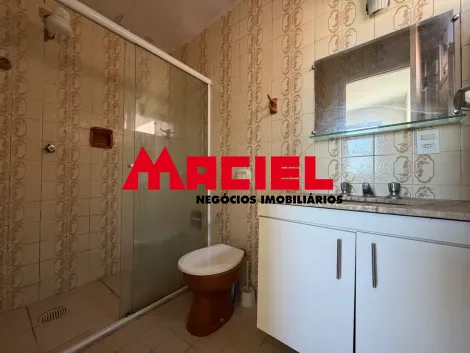 Alugar Apartamento / Padr&atilde;o em S&atilde;o Jos&eacute; dos Campos R$ 2.700,00 - Foto 4