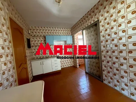 Alugar Apartamento / Padr&atilde;o em S&atilde;o Jos&eacute; dos Campos R$ 2.700,00 - Foto 12