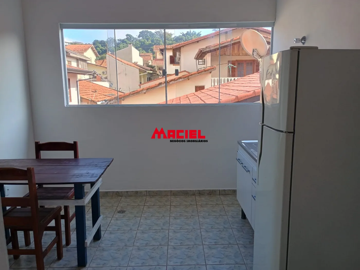 Alugar Apartamento / Kitchnet em S&atilde;o Jos&eacute; dos Campos R$ 1.500,00 - Foto 12