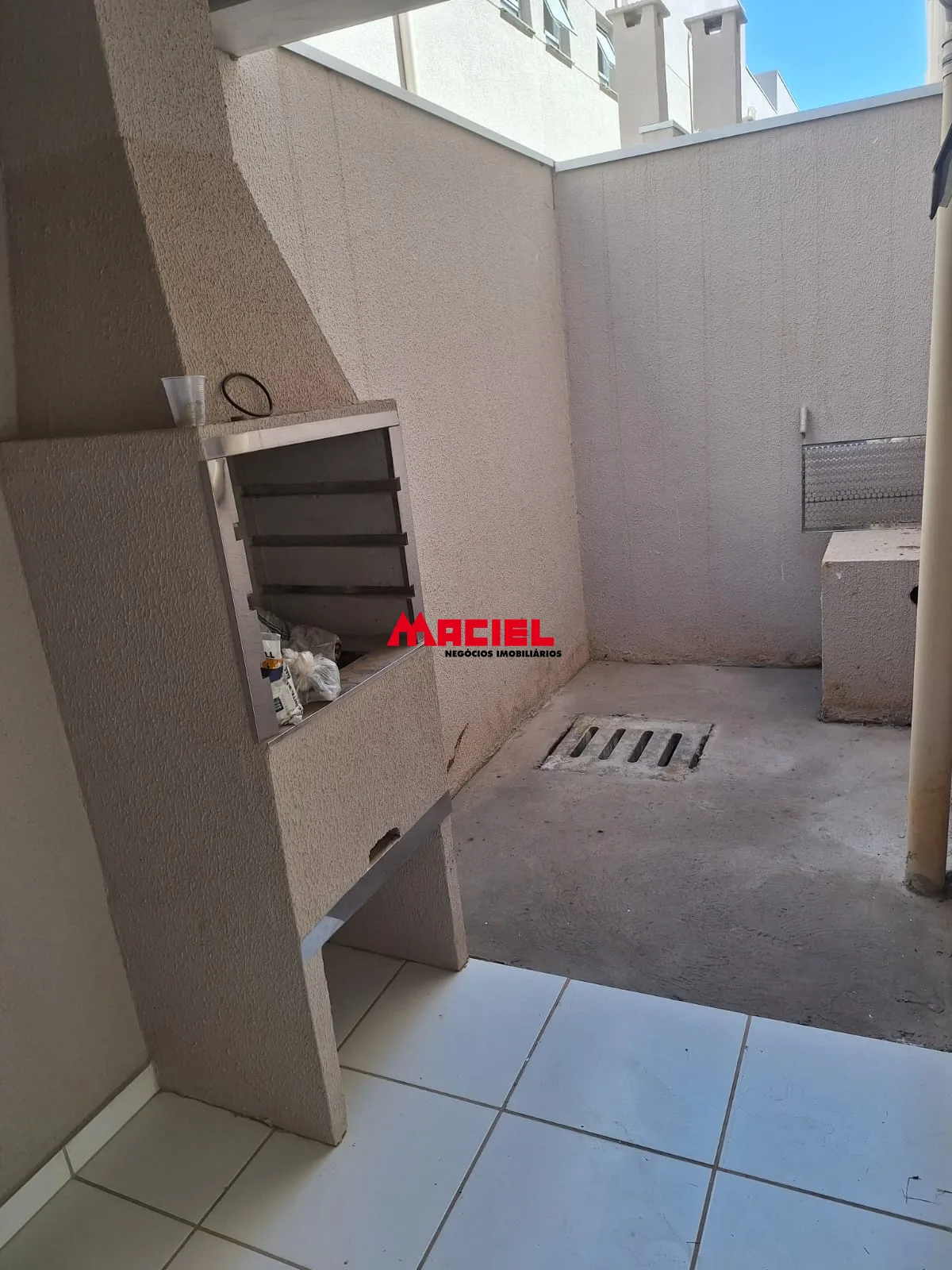 Alugar Casa / Condom&iacute;nio em S&atilde;o Jos&eacute; dos Campos R$ 1.700,00 - Foto 11
